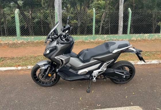 HONDA X-ADV 